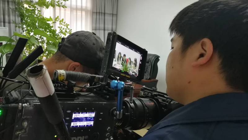 剧本杀式体验：黄冈广告片拍摄公司构建沉浸式消费决策路径